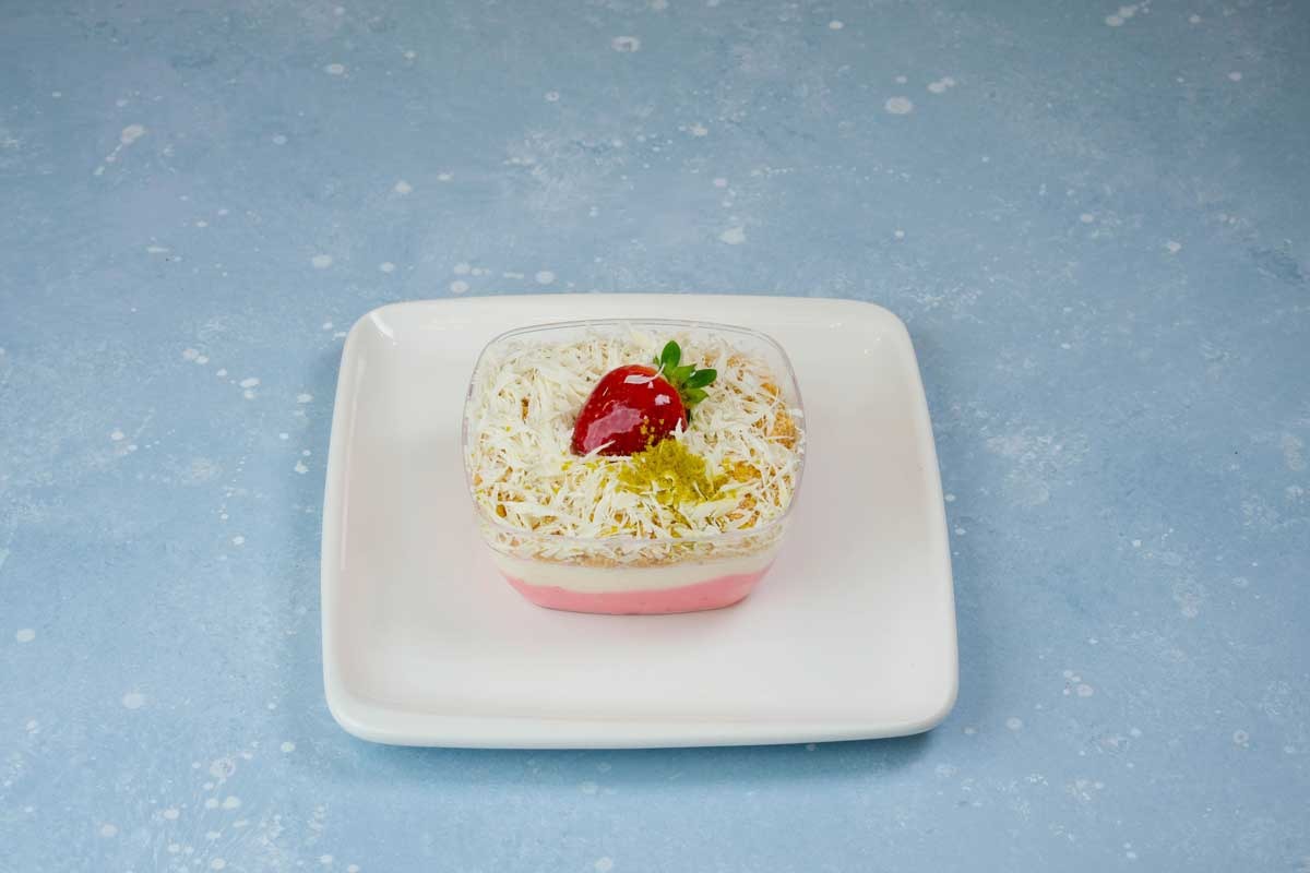 ÇİLEKLİ ÇITIR CUP