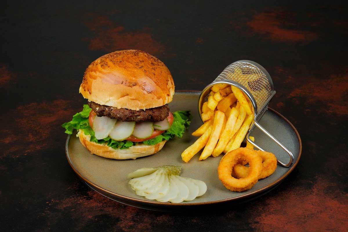 NANNA HAMBURGER MENÜ